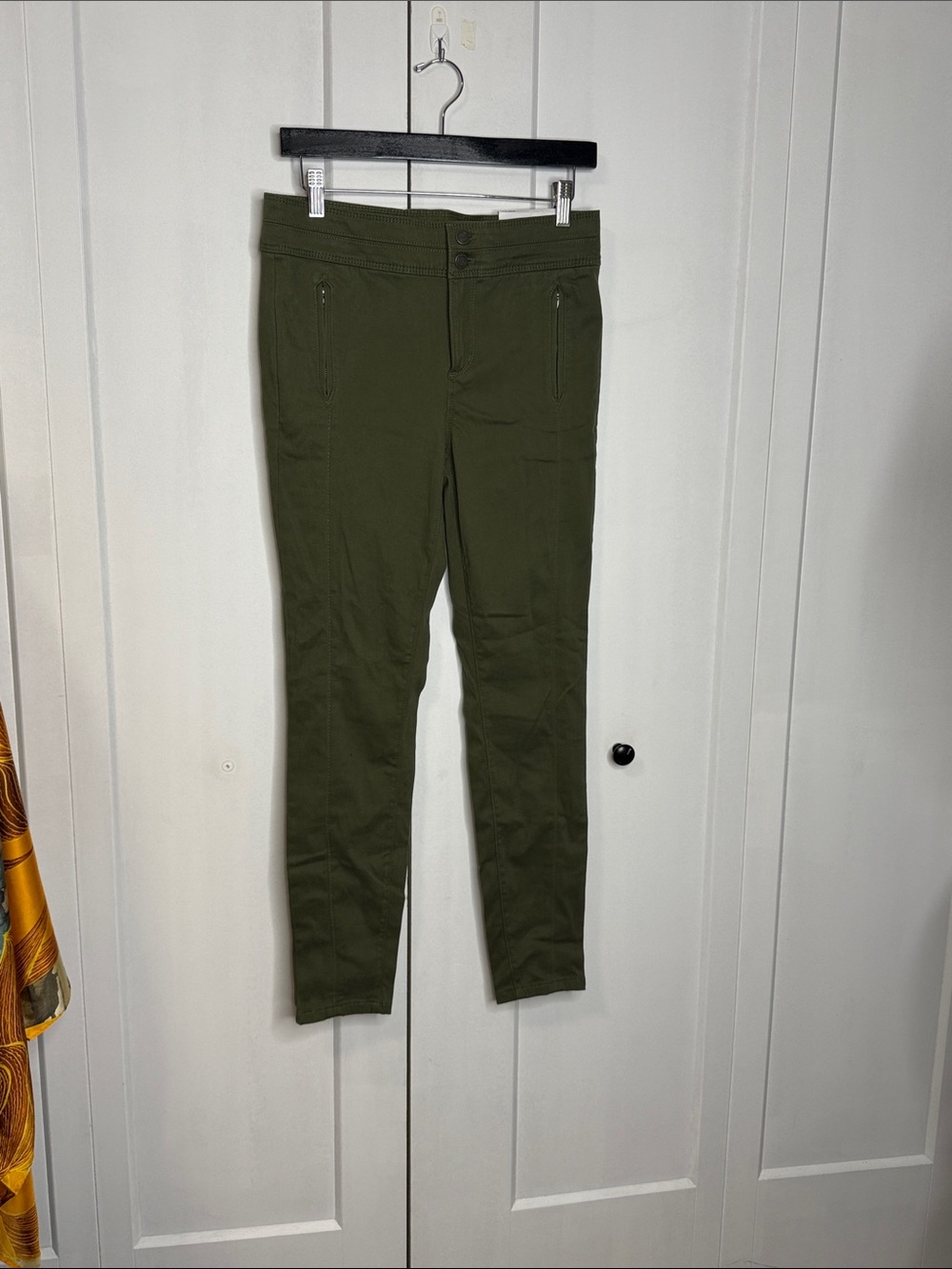 NWTS LOFT Olive Green Slim High Waist Legging Pants 27 / 4